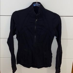 LULULEMON JACKET